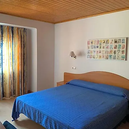 Tarull Hotel 2*
