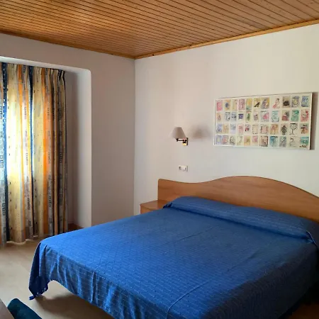 Tarull מלון טוסה דה מאר